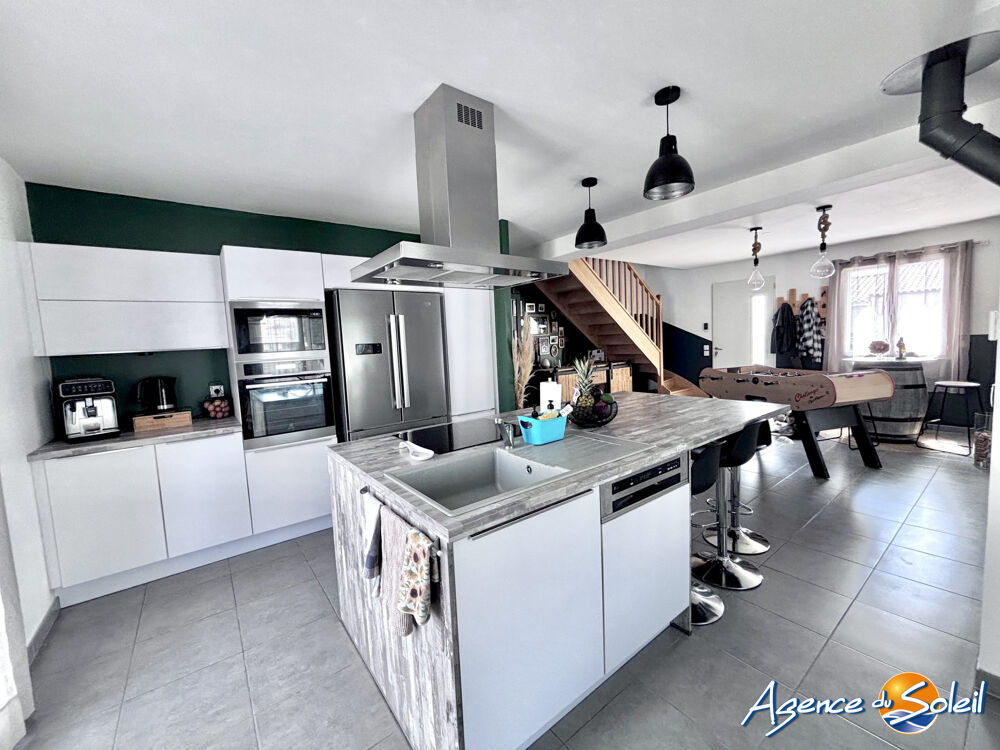 Jolie Villa Contemporaine aux prestations très soignées