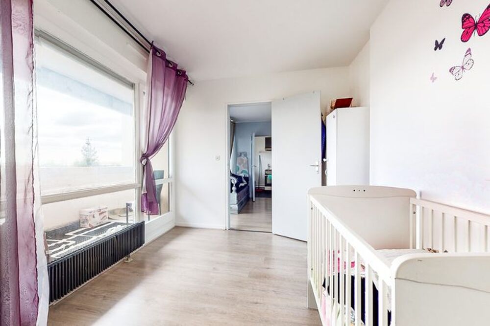 Vente Appartement Investissez sereinement – Appartement T3 vendu loué avec balc Élancourt