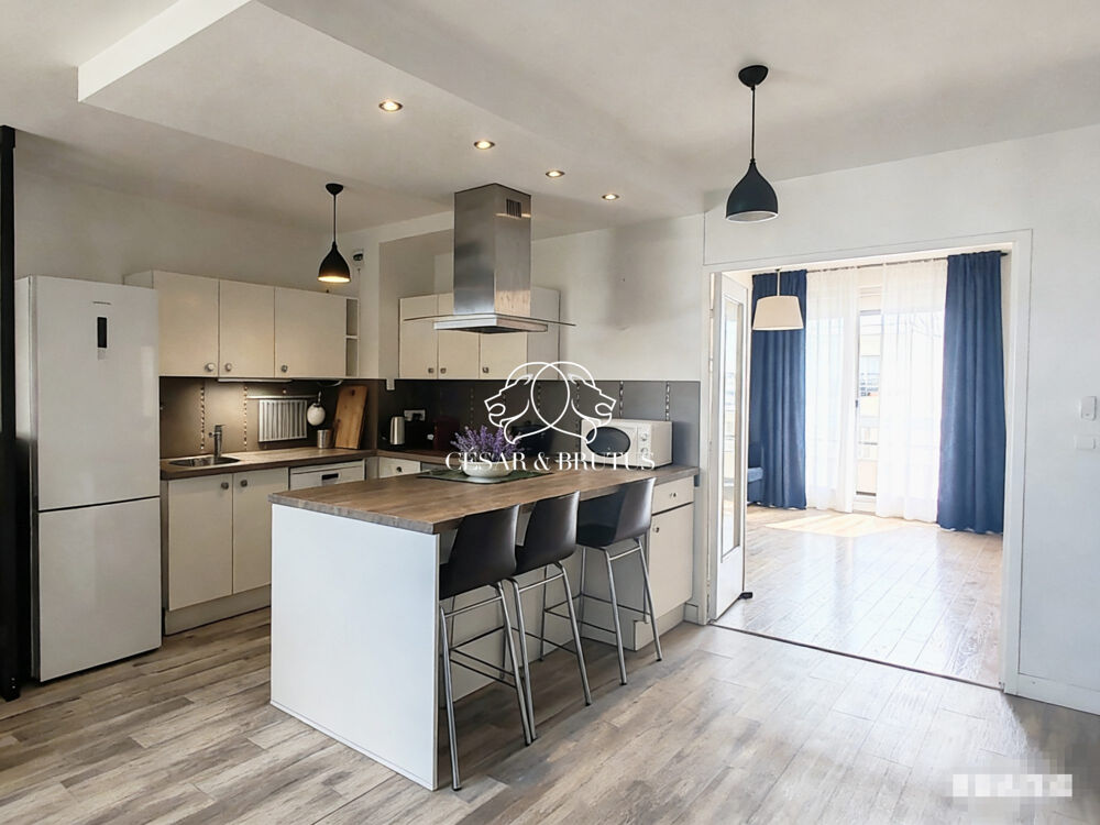 Vente Appartement T4 Lumineux 110m² - Villeurbanne Montchat - Traversant Sud - É Villeurbanne