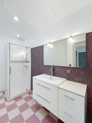  Appartement à louer 3 pièces 78 m²