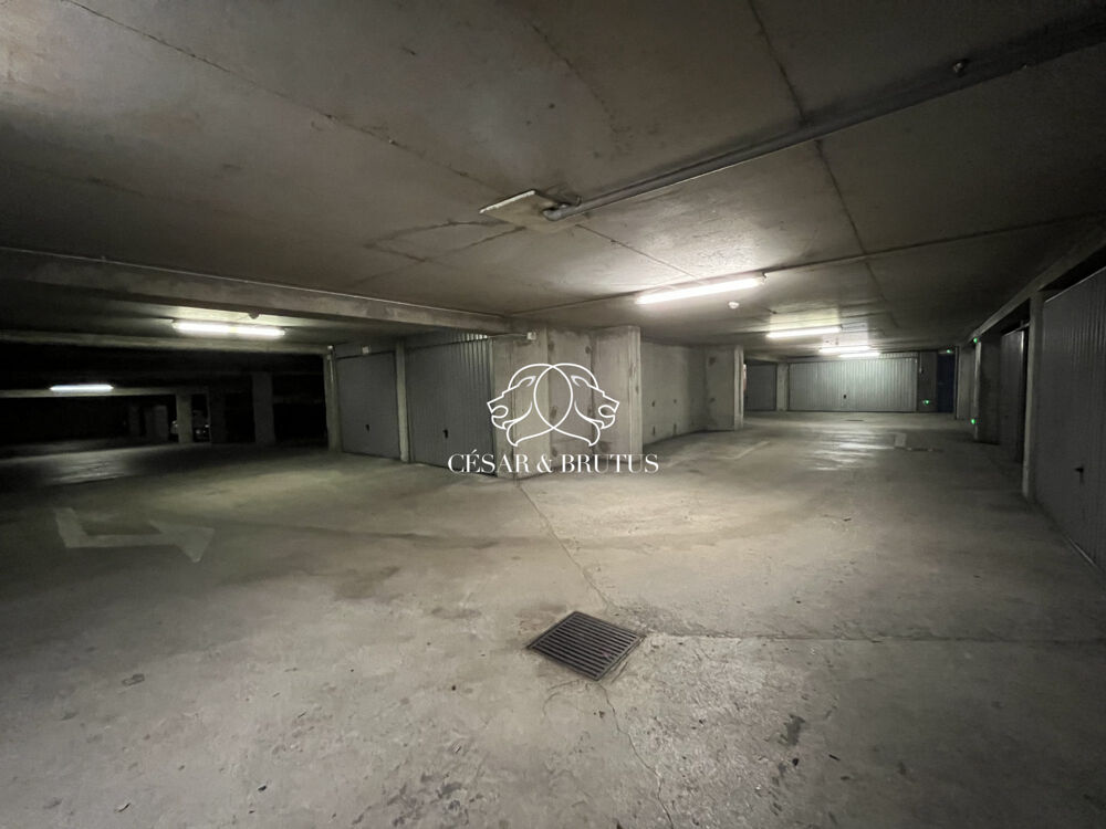 Vente Parking/Garage Garage Parking à vendre Lyon Lyon 4