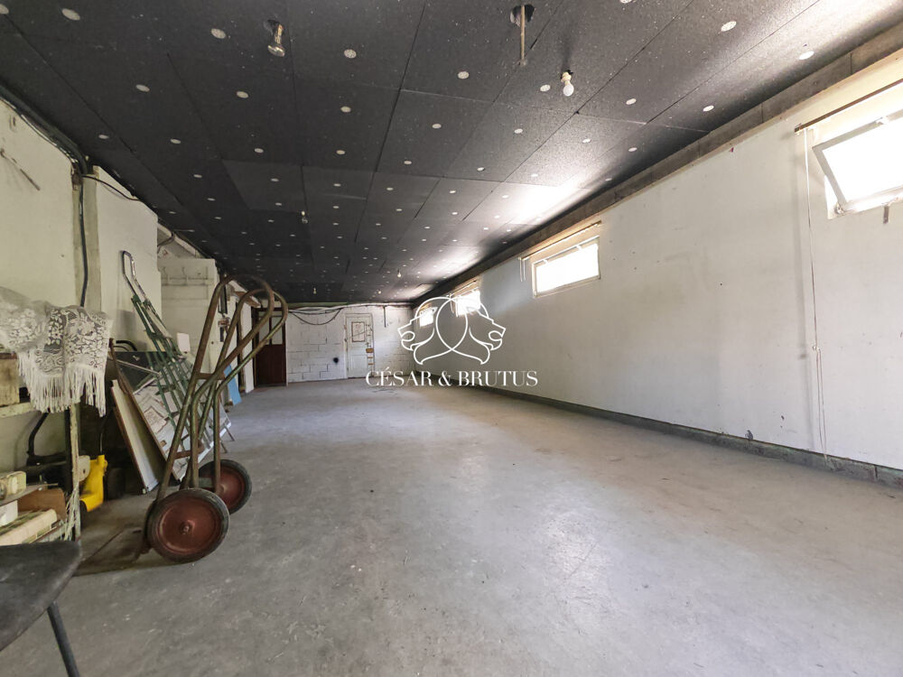 à vendre  Maison Saint-Genis-Laval (69230)