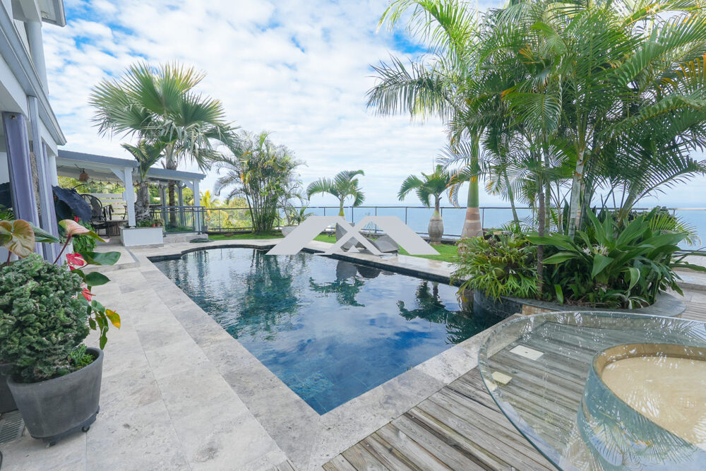 Villa T6 de prestige Saint Leu