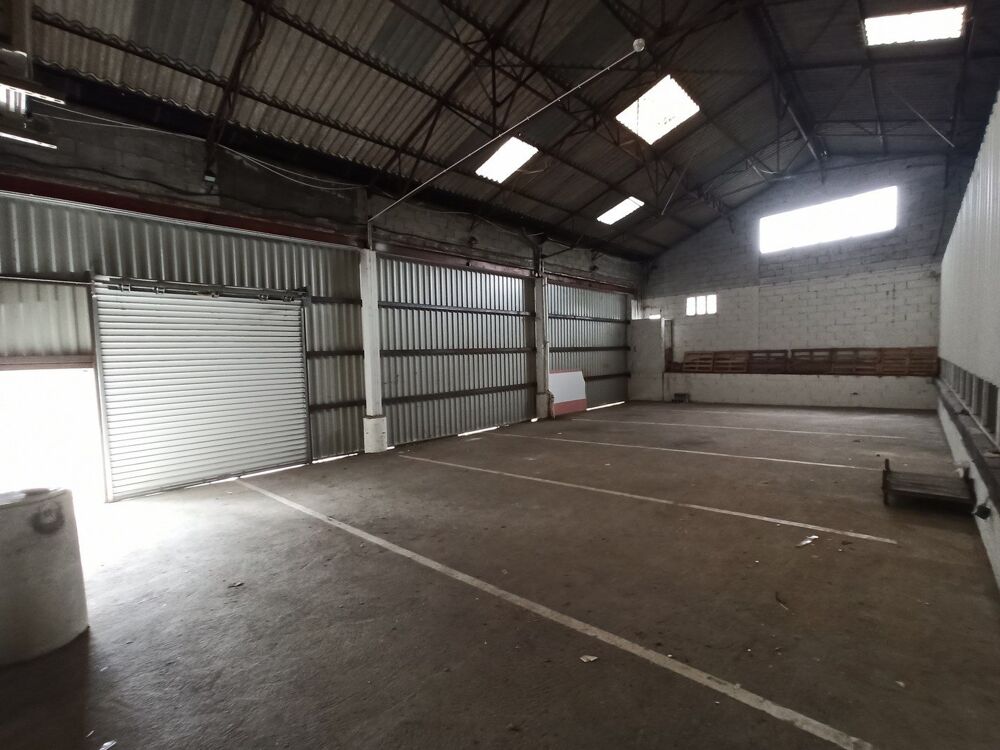   LOC LOCAL PRO / COMMERCE 500m² - Entrée LIMOGES 