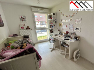  Appartement à louer 3 pièces 70 m²