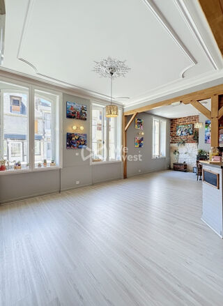  Maison à vendre 10 pièces 305 m²