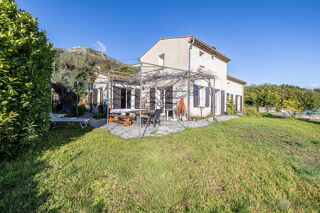  Maison à vendre 6 pièces 166 m²