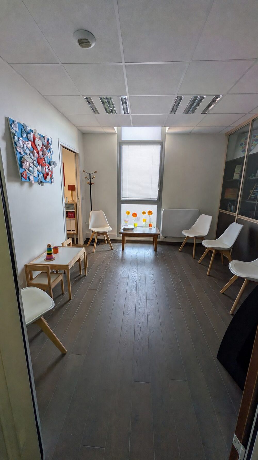   VANNES OUEST - BUREAUX 43 m² – LUMINEUX – PARKING PRIVATIF 