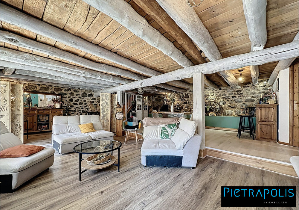 Vente Maison Maison de caractère de 278m2 m2, +500m2 de cours intérieure, 3 Loudes