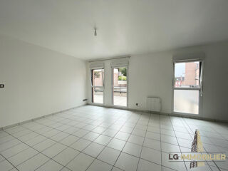  Appartement à louer 2 pièces 53 m²