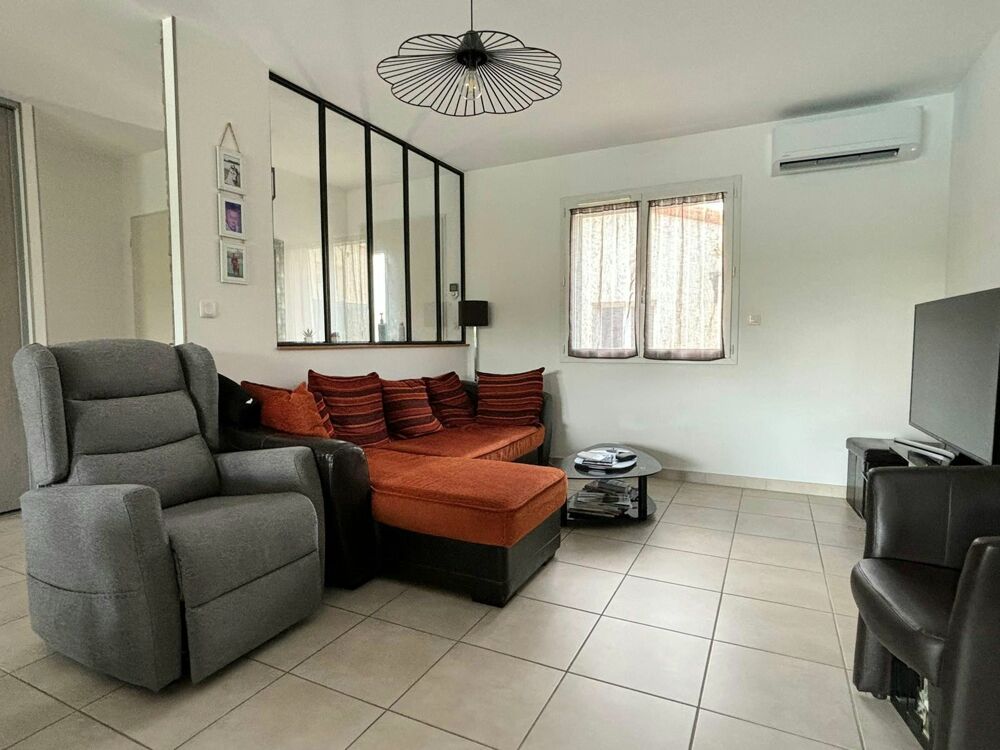 Vente Maison Villa de plain pied, piscine, garage Vic-le-fesq