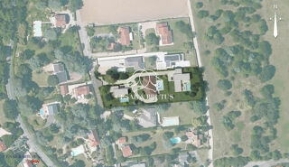  Maison  vendre 9 pices 230 m