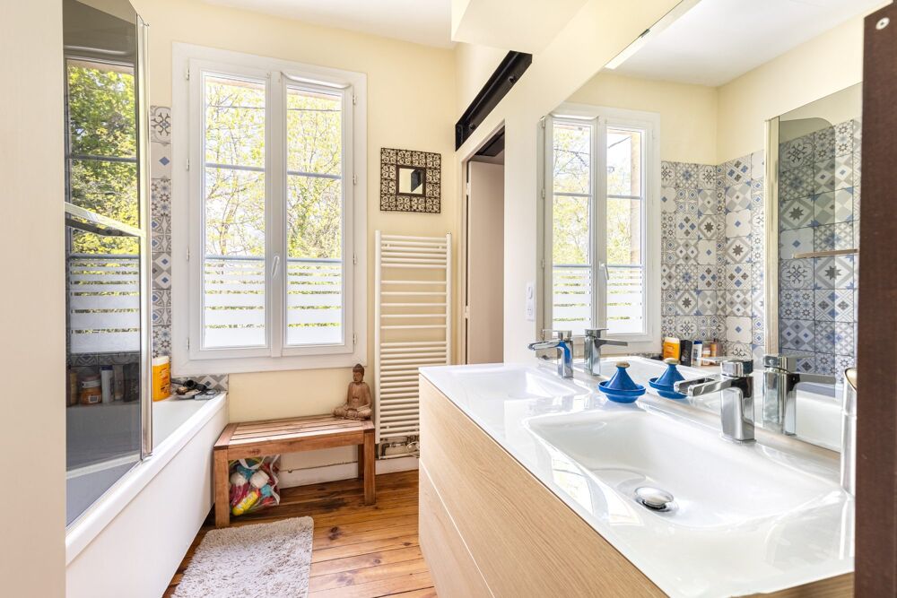 Maison / apt T4 122 MÂ² avec Jardin