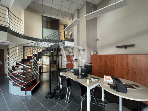 Immobilier Professionnel &agrave; louer Le Puy-en-Velay 2500 43000 Le puy-en-velay