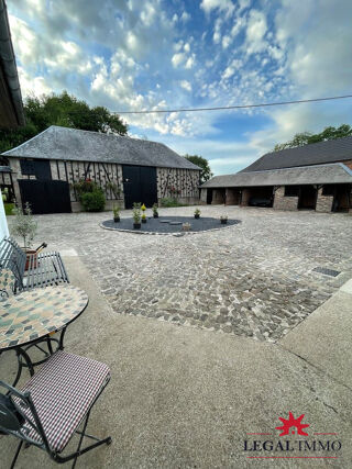  Maison  vendre 7 pices 248 m