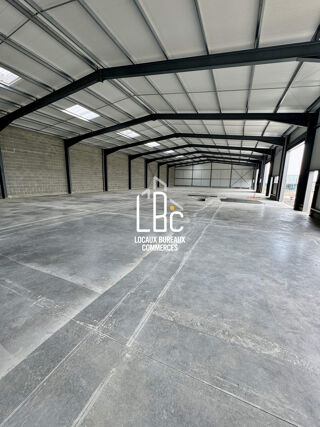   Ancenis - Local activité 520 m² à louer Ancenis-saint-géréon
