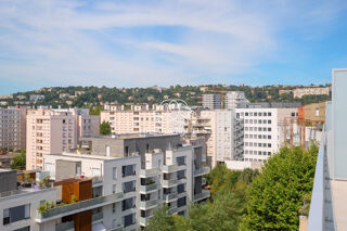  Appartement à vendre 5 pièces 108 m²