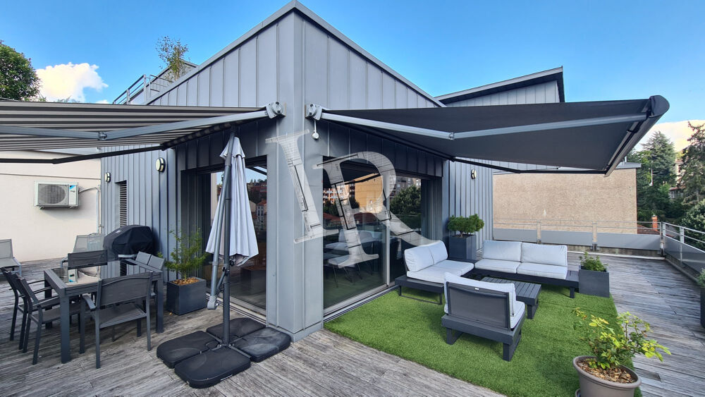 Exceptionnel T4 de 146 m² avec terrasse panoramique de 69 m² a
