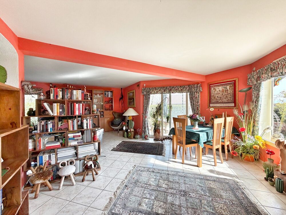 � vendre  Maison Gex (01170)