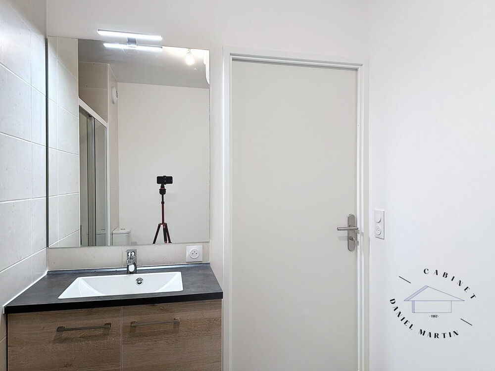Location Appartement T2 REZ-DE-JARDIN 41 m² A MIOS Mios