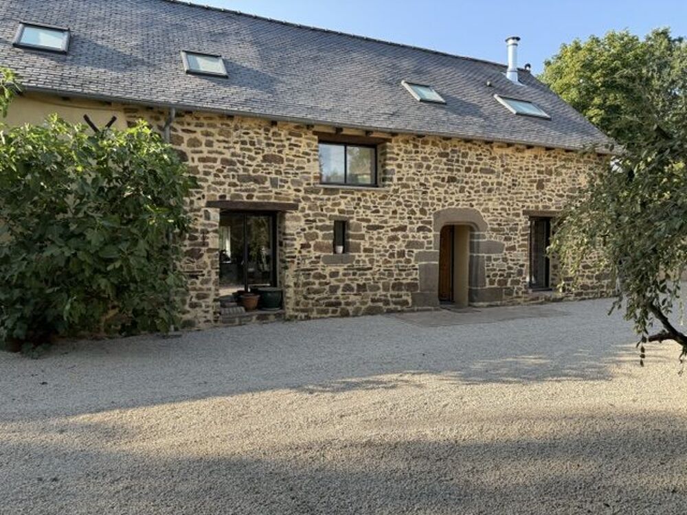 Maison 6 pièces 190 m² · à Saint-Domineuc · 190 m² · 527 850 €
