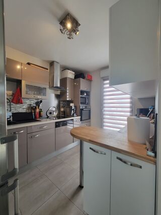  Appartement à louer 2 pièces 48 m²