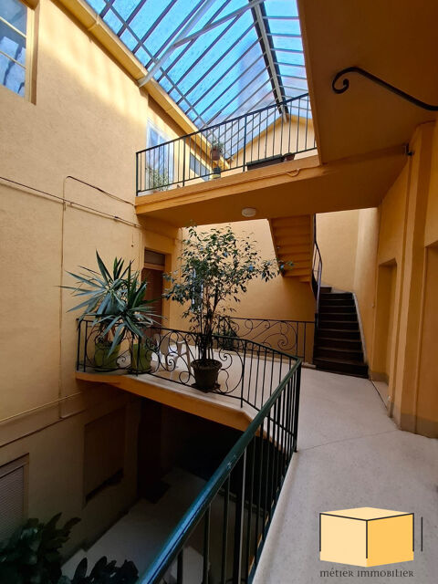   Bel ancien sans travaux Appartement - 4 pi�ce(s) - 125 m�