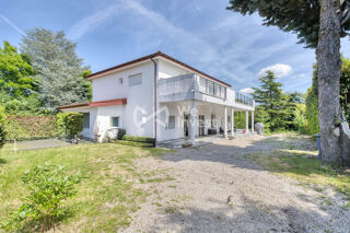  Maison � vendre 6 pi�ces 216 m�