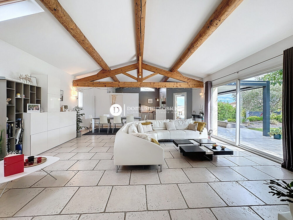 Vente Maison Superbe propriété avec commodités à pied Saint-saturnin-lès-avignon