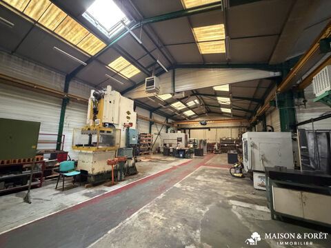   BATIMENT INDUSTRIEL 