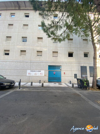  Parking / Garage � louer 12 m�