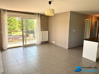  Appartement à louer 3 pièces 64 m²