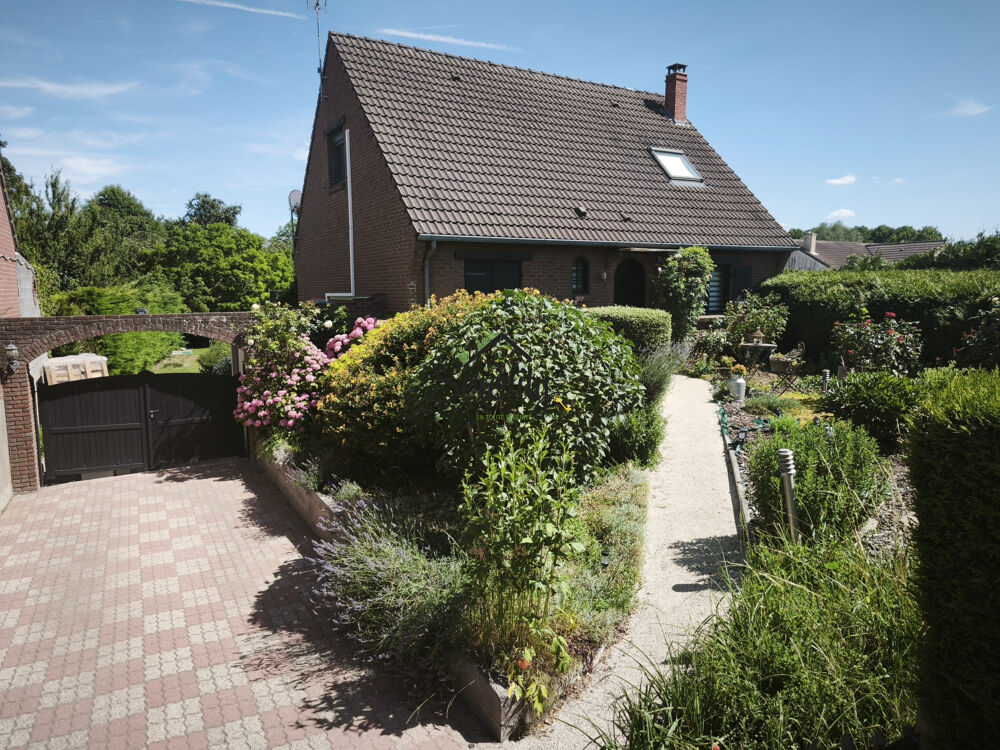 Maison 7 pièces 118 m² · à Tortequesne · 118 m² · 285 000 €