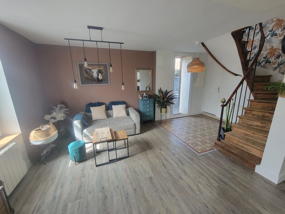 Vente Maison Maison à vendre SAINT CYR SOUS DOURDAN Saint cyr sous dourdan