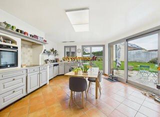  Maison � vendre 8 pi�ces 201 m�