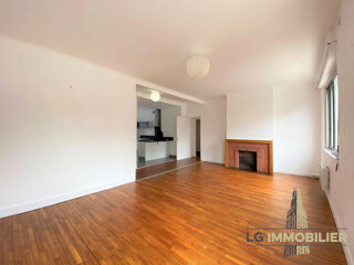  Appartement à louer 4 pièces 113 m²