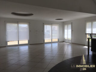  Maison à louer 5 pièces 170 m²