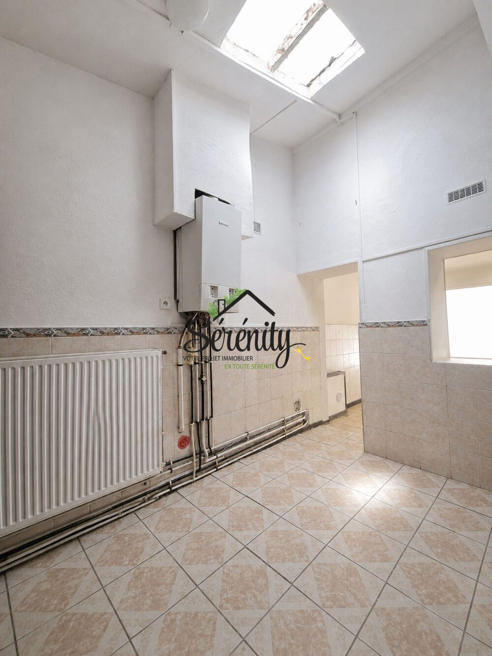Vente Maison Maison de ville à conforter, 78 m2 habitables, 4 chambres Cambrai