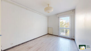  Appartement � vendre 3 pi�ces 73 m�