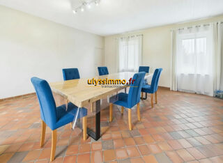  Maison � vendre 8 pi�ces 201 m�