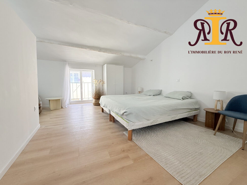 Vente Maison Maison de village T4 rénovée à neuf de 71m² Cadenet