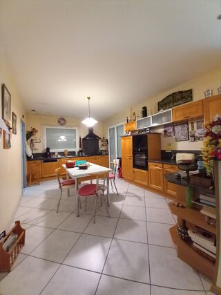  Maison � vendre 4 pi�ces 192 m�