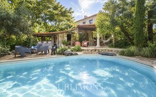  Maison à vendre 6 pièces 232 m²