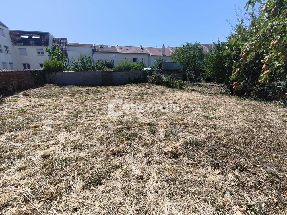 Location Appartement ST MAX, 3 pièces avec terrasse et jardin Saint-max