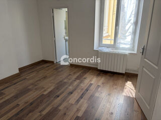  Appartement à louer 1 pièce 35 m²