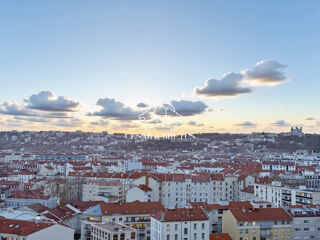  Appartement � vendre 4 pi�ces 91 m� Lyon