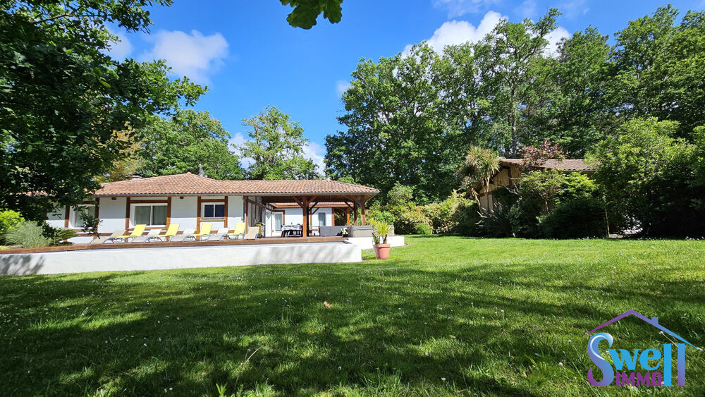 Propriété avec maison T6 147m² et maison T2 60m² piscine cha