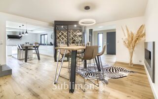  Maison � vendre 8 pi�ces 250 m�