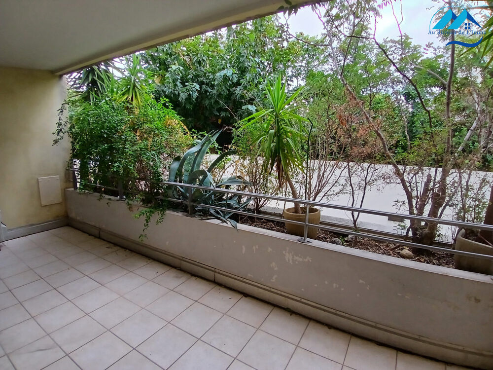 Location Appartement T2 avec terrasse et place de parking - Marseille 8° Marseille 8