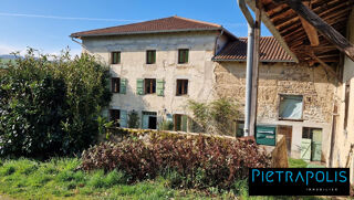  Maison � vendre 6 pi�ces 220 m�